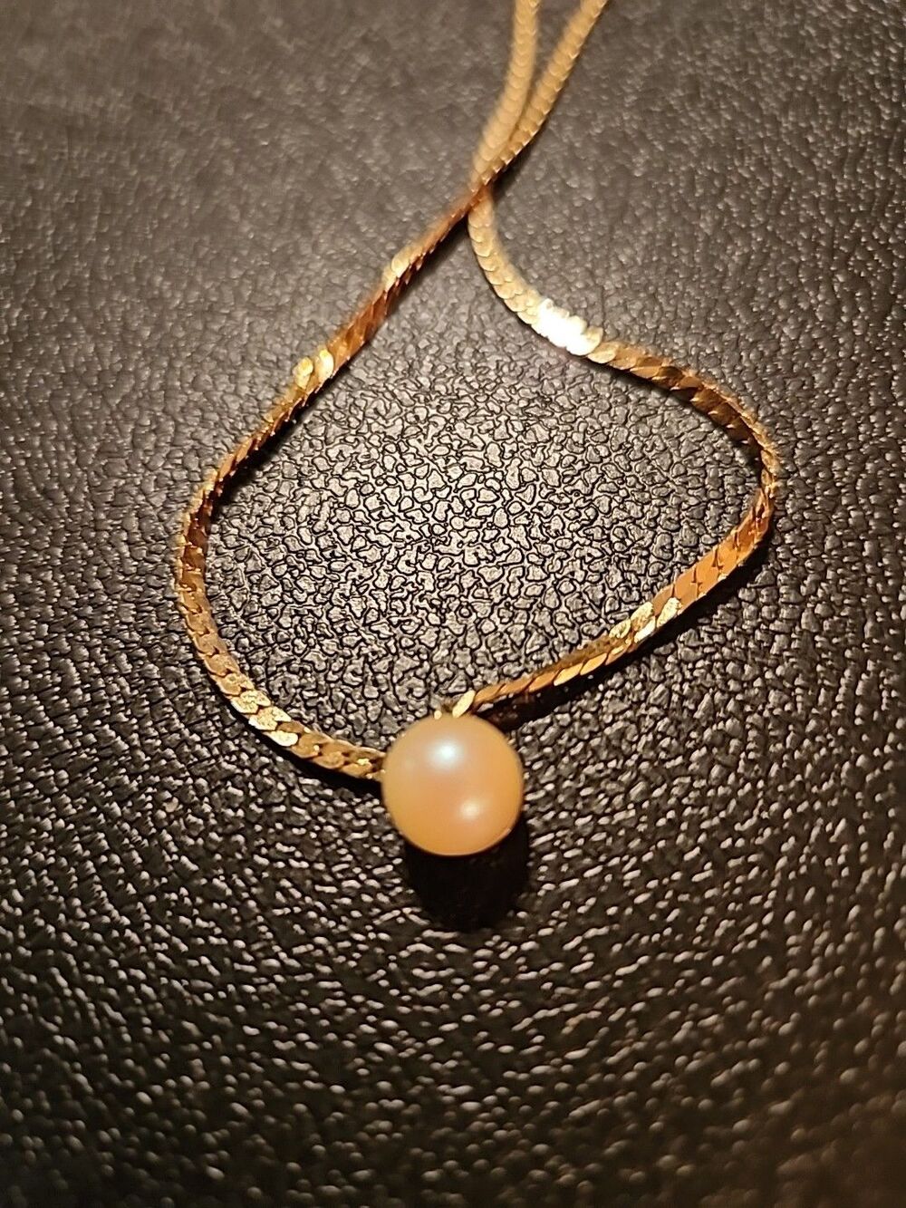 Gold Tone 18" Necklace With Attached Simulated Pearl Drop - Picture 3 of 5